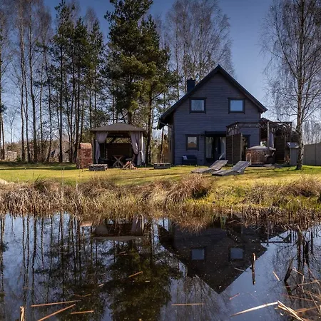 Large Home, Sauna, Jacuzzi, Salt Cave Lipusz