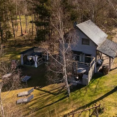 Дом отдыха Large Home, Sauna, Jacuzzi, Salt Cave Lipusz