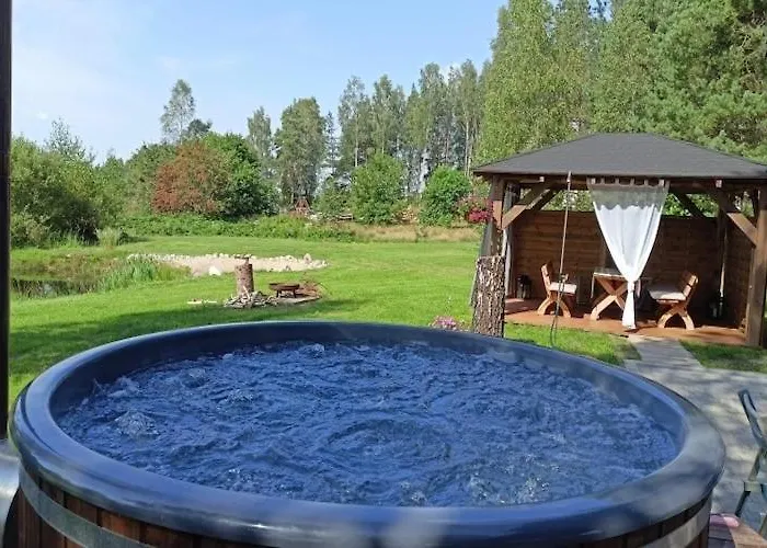 Large Home, Sauna, Jacuzzi, Salt Cave Lipusz