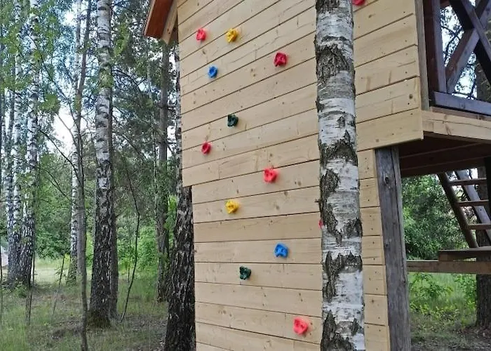 Large Home, Sauna, Jacuzzi, Salt Cave Holiday home