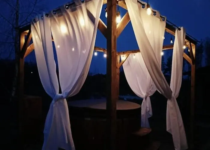 Large Home, Sauna, Jacuzzi, Salt Cave Lipusz